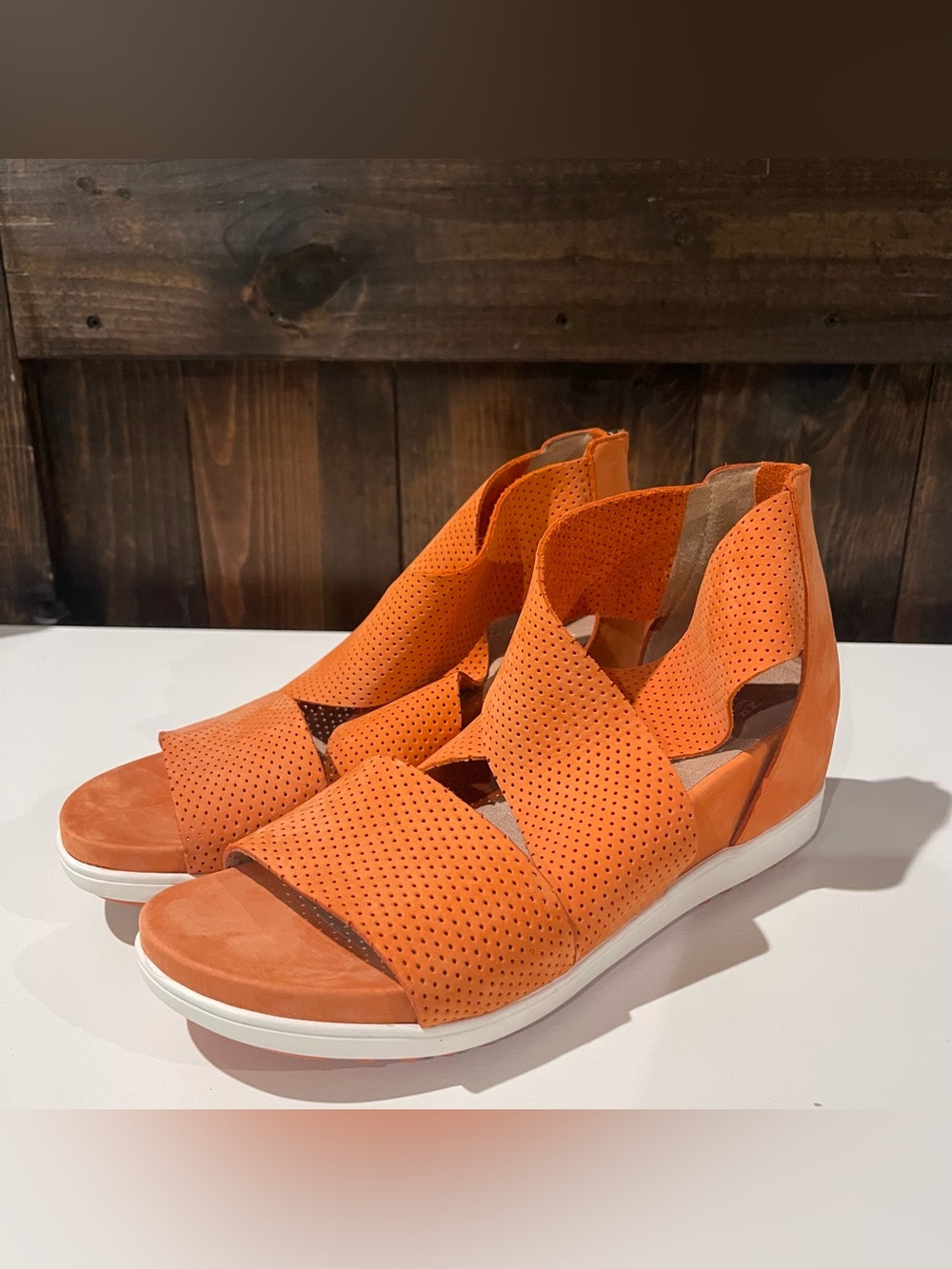 NEW Eileen Fisher Womens 9 Orange Nubuck Sport Platform Sandals Strappy Comfort